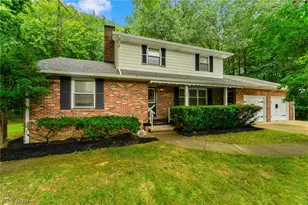 270 Benton St, Austintown, OH 44515 - Photo 4