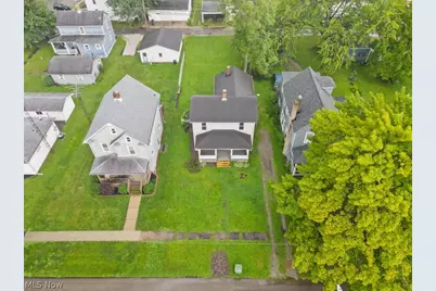 225 W Indiana Avenue, Sebring, OH 44672 - Photo 28