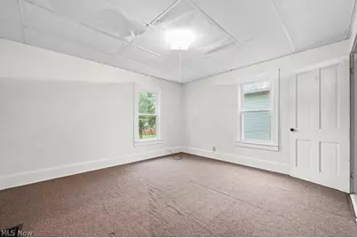 225 W Indiana Avenue, Sebring, OH 44672 - Photo 18