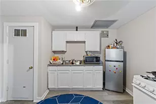 3521 W 58th St, Loveland, OH 44102 - Photo 28