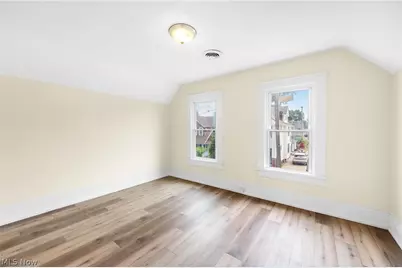 1366 W 87th Street, Loveland, OH 44102 - Photo 24