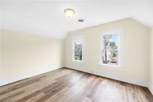 1366 W 87th St, Loveland, OH 44102 - Photo 24