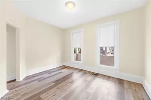 1366 W 87th St, Loveland, OH 44102 - Photo 6