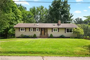 331 Mark Dr, Tallmadge, OH 44278 - Photo 1