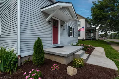 223 High Street SE, Canal Fulton, OH 44614 - Photo 2