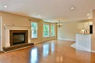 8121 Hitchcock Rd, Boardman, OH 44512 - Photo 6