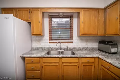 68462 Woodcroft Drive, St Clairsville, OH 43950 - Photo 6