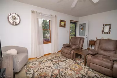 68462 Woodcroft Drive, St Clairsville, OH 43950 - Photo 8