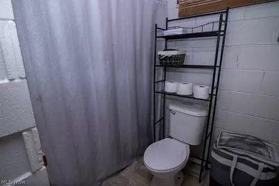 68462 Woodcroft Drive, St Clairsville, OH 43950 - Photo 22