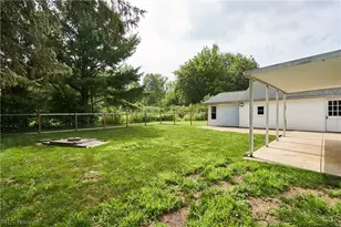 3261 Dewalt Dr, Akron, OH 44312 - Photo 16