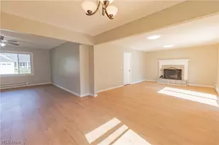 535 Treadway Blvd, Sheffield Lake, OH 44054 - Photo 6