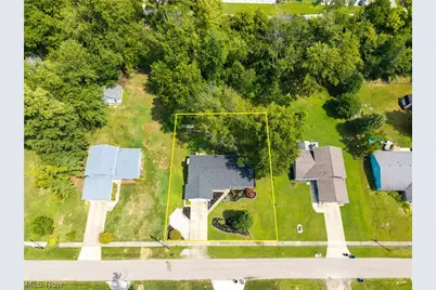 535 Treadway Boulevard, Sheffield Lake, OH 44054 - Photo 22