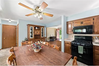 146 Lowrie Boulevard, Northfield, OH 44067 - Photo 12