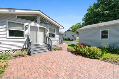 146 Lowrie Boulevard, Northfield, OH 44067 - Photo 6