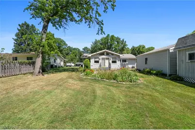 146 Lowrie Boulevard, Northfield, OH 44067 - Photo 8