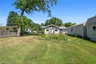 146 Lowrie Blvd, Northfield, OH 44067 - Photo 8