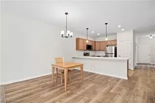 209 Alexander Dr, Elyria, OH 44035 - Photo 18