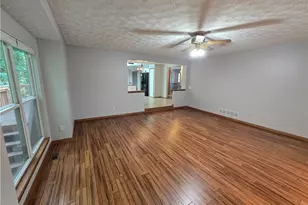 4730 Squire Dr, Sagamore Hills, OH 44067 - Photo 8