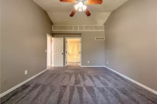 4730 Squire Dr, Sagamore Hills, OH 44067 - Photo 22