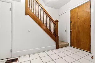 1415 Clifton Pl, Oakwood, OH 44107 - Photo 14