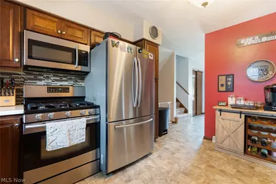 3316 Woodington Avenue SW, Canton, OH 44706 - Photo 4
