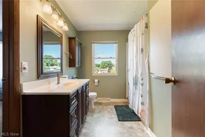 3316 Woodington Avenue SW, Canton, OH 44706 - Photo 16
