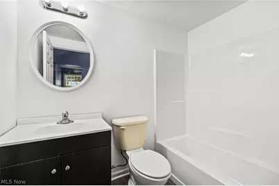 419 Celia Avenue, Akron, OH 44312 - Photo 16