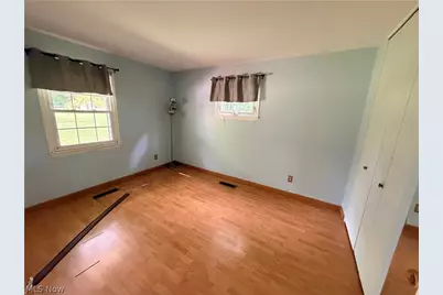 11941 Hawthorne Drive, Northfield, OH 44067 - Photo 18