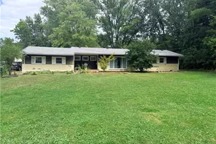 11941 Hawthorne Dr, Northfield, OH 44067 - Photo 1
