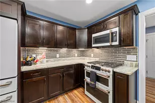 616 Chardonnay Cir, Vermilion, OH 44089 - Photo 18