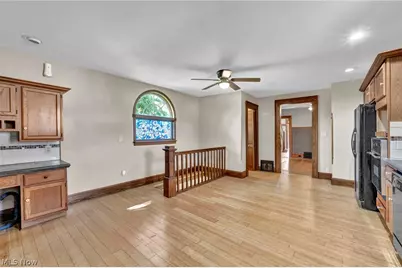 308 Castalia Street, Bellevue, OH 44811 - Photo 20