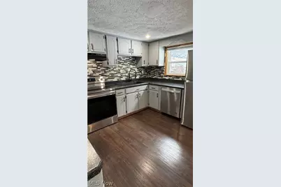 12755 Vincent Drive, Mantua, OH 44255 - Photo 10