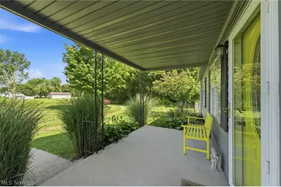 3706 State Route 13 SE, Crooksville, OH 43731 - Photo 2