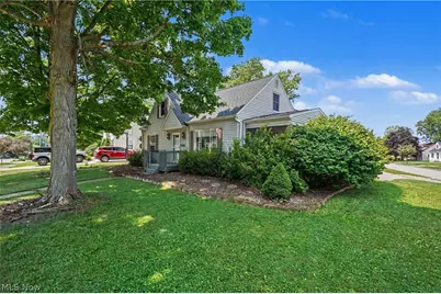 2590 21st Street, Cuyahoga Falls, OH 44223 - Photo 50