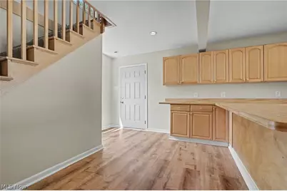 2590 21st Street, Cuyahoga Falls, OH 44223 - Photo 12