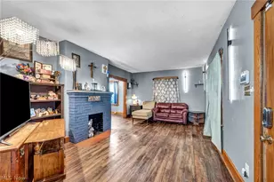 1815 Walden Ave NW, Canton, OH 44709 - Photo 6