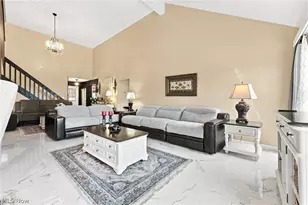 843 Cedar Way, Boardman, OH 44512 - Photo 6