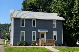 58 W Jefferson Ave, McConnelsville, OH 43756 - Photo 1