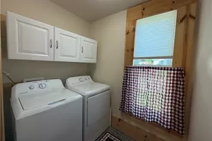 58 W Jefferson Ave, McConnelsville, OH 43756 - Photo 20