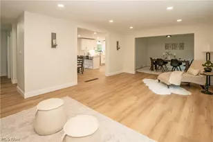510 Lourdes Dr, Cuyahoga Falls, OH 44223 - Photo 26