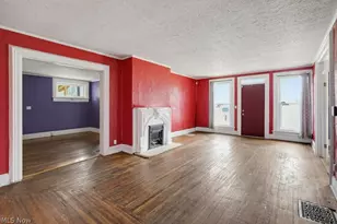 140 N Walnut St, Ravenna, OH 44266 - Photo 6