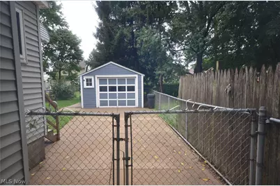 1742 Shaw Avenue, Akron, OH 44305 - Photo 2