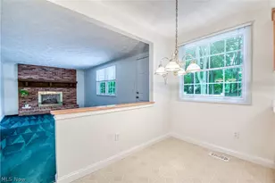5828 Grovewood Dr, Mentor, OH 44060 - Photo 8