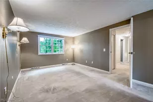 5828 Grovewood Dr, Mentor, OH 44060 - Photo 18