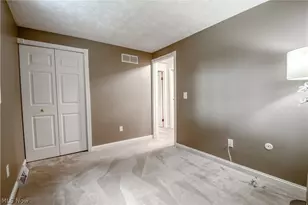 5828 Grovewood Dr, Mentor, OH 44060 - Photo 16