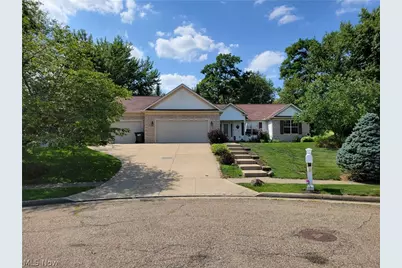 1121 Aubrey Circle, Louisville, OH 44641 - Photo 1