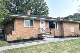 2700 E Royalton Rd, Grandview Heights, OH 44147 - Photo 1