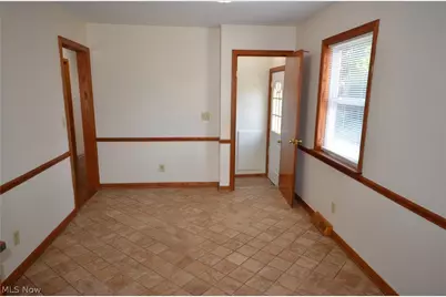 2910 Farmdale Road, Akron, OH 44312 - Photo 10
