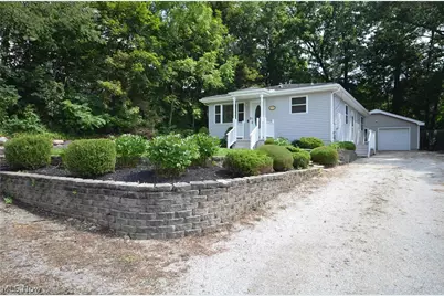 2910 Farmdale Road, Akron, OH 44312 - Photo 2