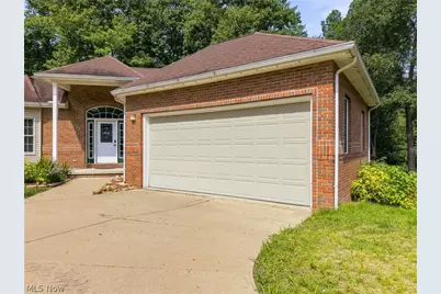 7361 Stonehill Avenue NW, Canal Fulton, OH 44614 - Photo 6